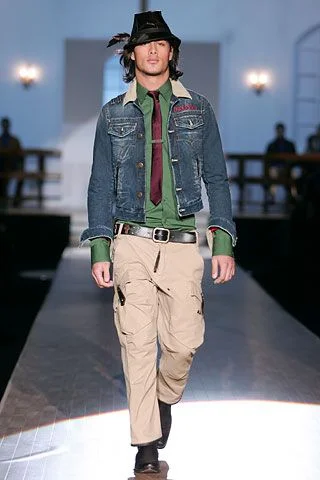 Look 18